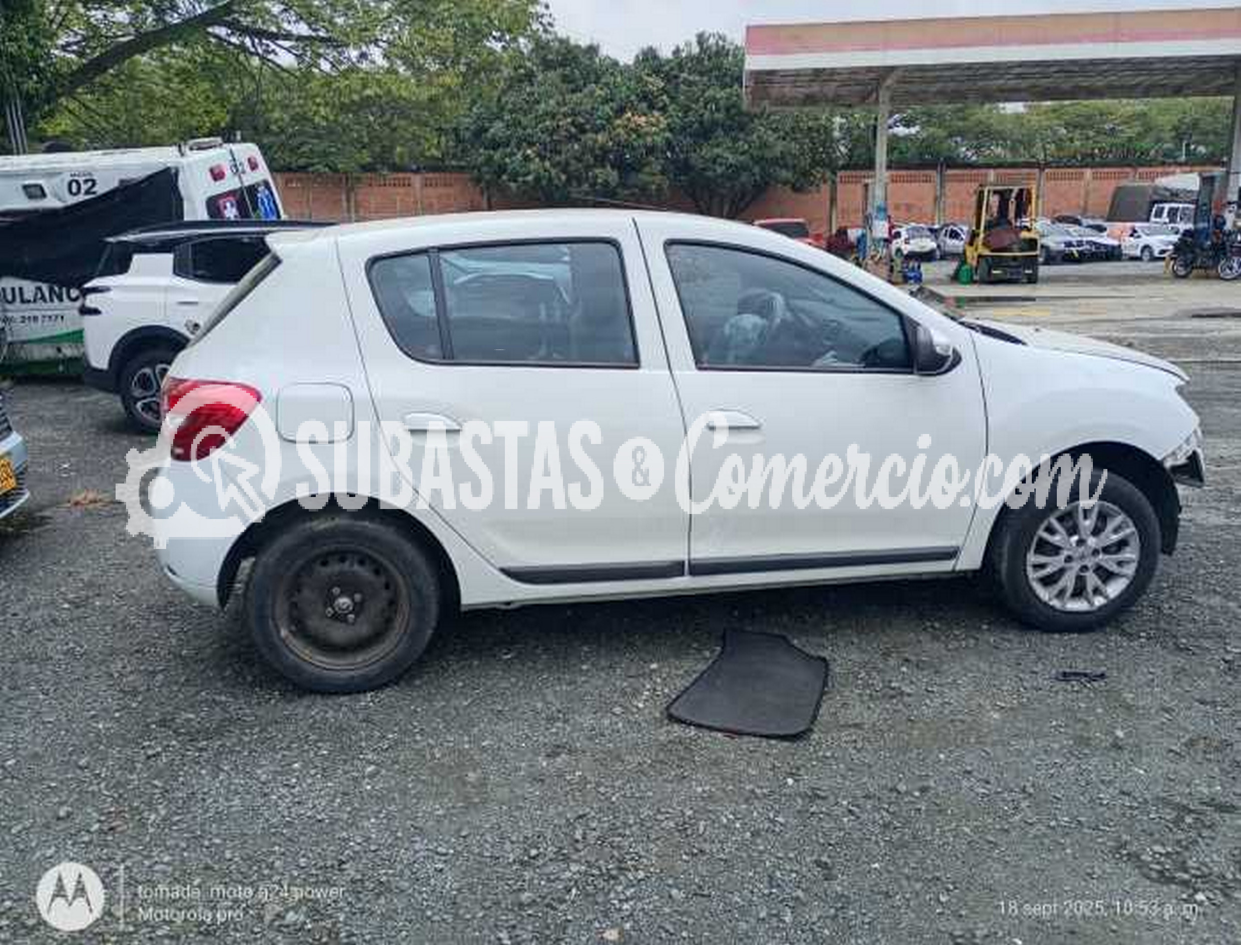 Automovil Renault Sandero Mod.2020 -Daños Placa - GSZ153
